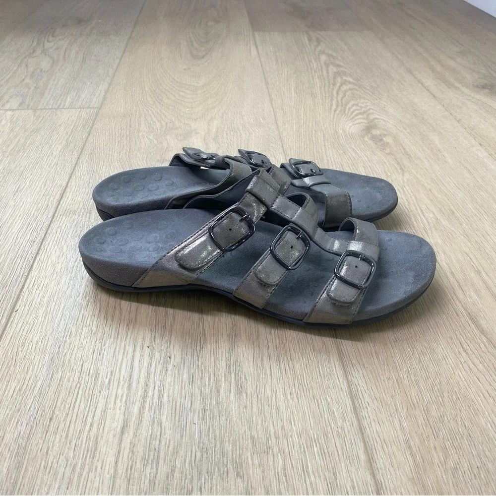 Vionic Misa Silver Metallic Triple Strap Sandals Size 9